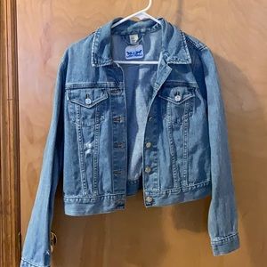 Levi’s denim jacket! Super cute!
